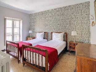 Carcasses – Apartment with Cathedral View 5 Pers Vacation rental in Carcassonne
