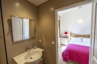 2BR Cottage + Heated Pool Near Carcassonne Vacation rental in Occitanie