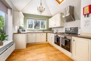 Modern 6BR w/ Parking | Bedford Vacation rental in Bedford