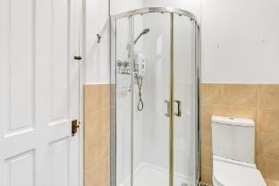 Spacious & Comfy 2-Bed Southampton Home | Sleep 5 Vacation rental in Southampton