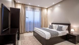 غرفتين نوم ومطبخ وغرفة معيشة وبلكونه واسعة ومريحة Vacation rental in Saudi Arabia