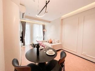 Newly Renovated Condo in Mactan Vacation rental in Lapu-Lapu City