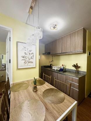 Arezzo Place 1BR Condo near Davao Airport Int. Vacation rental in Davao City
