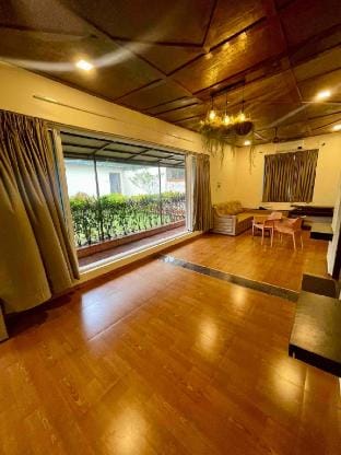 Mount N Mist 5BHK - Private Pool and Lawn Vacation rental in Maharashtra