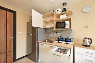 Comfy 1-BR room Mountain View, 5 min - Rawai Beach Vacation rental in Rawai