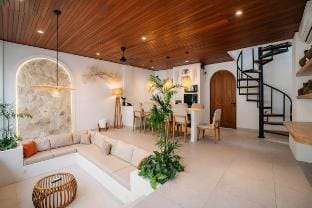 Layth: Modern 4BR Villa w/ Sunken Seating, Canggu Vacation rental in North Kuta
