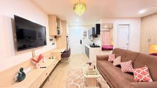 Airport Aroma Near Pune Airport Symbiosis College Vacation rental in Pune
