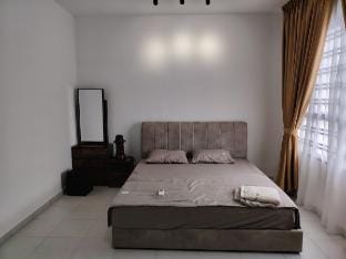 Anak KU Homestay Vacation rental in Malacca