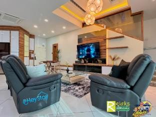 Atlantis 18Pax Luxury Penthouse Seaview  Karaoke Vacation rental in Malacca