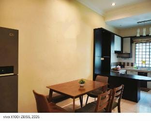 IPOH botani 4br12pax pets friendly muji luxe Vacation rental in Ipoh