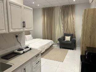 4 Medinah Peace- Near Ramadan Shuttle service Vacation rental in Medina