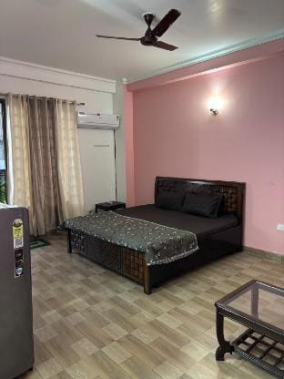 1RK- Omaxe Eternity Society | Near Iskcon Vacation rental in Uttar Pradesh