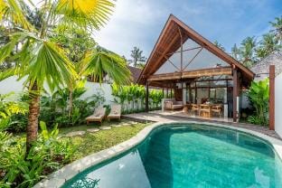 Villa Al-Mulk Vacation rental in Sukawati