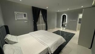 Bedroom and living room - Sari Street | 201 Vacation rental in Medina