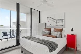 Central Oakleigh 2BR Apartment w Parking Vacation rental in City of Monash