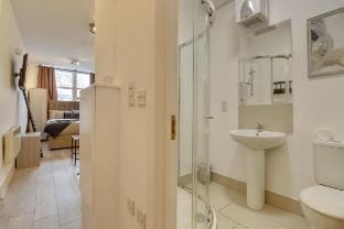 Boutique-Style Studio in Central Portsea Vacation rental in Portsmouth