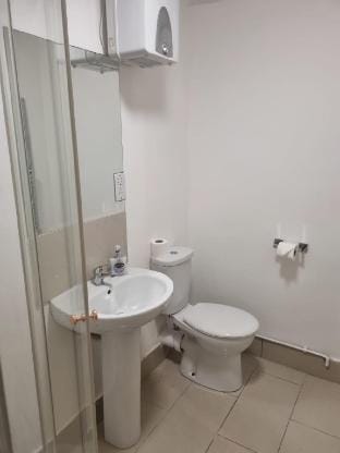 Stylish Self-Contain Studio in Portsea, Portsmouth Vacation rental in Portsmouth