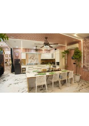 Raskunj: Premium 5BHK Villa for Parties & Events Farm Stay in Noida