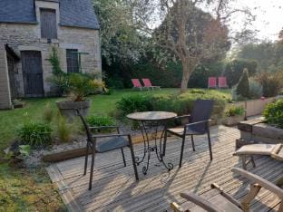 Gîte La Mansarde 8 personnes Bed and Breakfast in Normandy