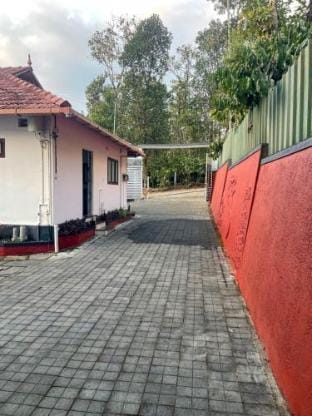 Edakkal Pool Villa Bed and Breakfast in Kerala