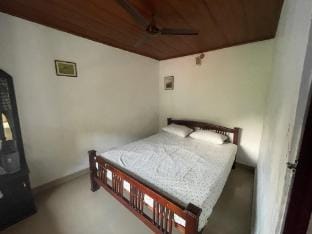 Green woods cottage anachal munnar  Vacation rental in Kerala