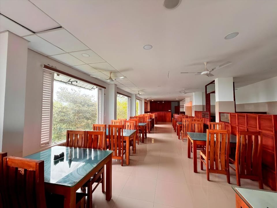 Skybz Bluemount Residency Hotel in Kerala