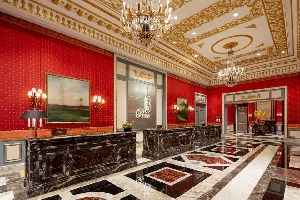 Paiza Lofts at Parisian Hotel in China