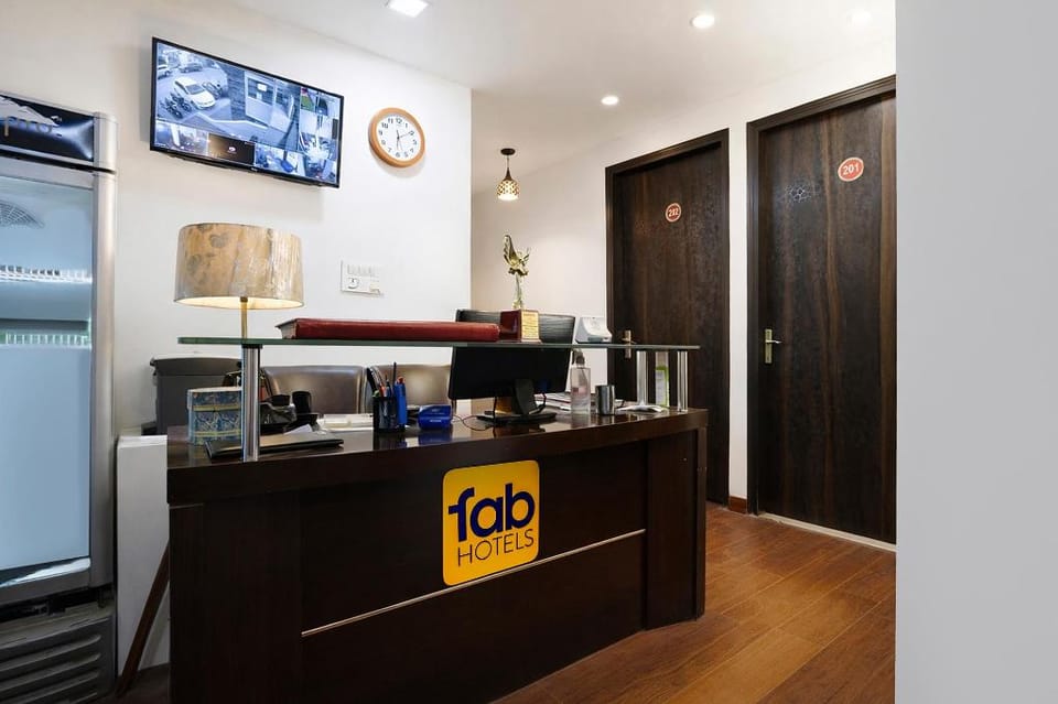 Via Anand Mukesh Residency Hotel in New Delhi