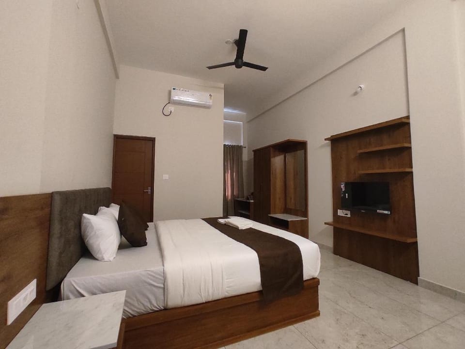 Crown Town Hotel Hotel in Kochi