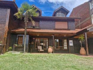 Bagu Express Hotel in Villa Gesell