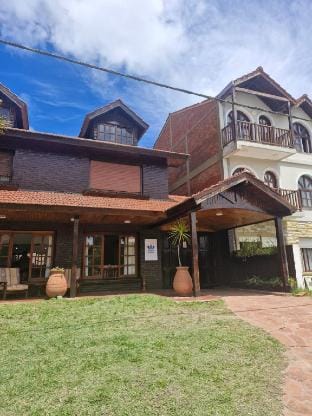 Bagu Express Hotel in Villa Gesell