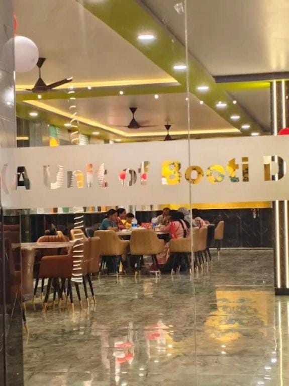 Pratham Resort Bachhrawan Raebareli Uttar Pradesh Hotel in Nepal
