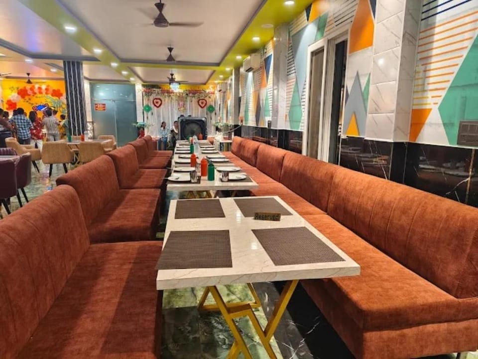 Pratham Resort Bachhrawan Raebareli Uttar Pradesh Hotel in Nepal