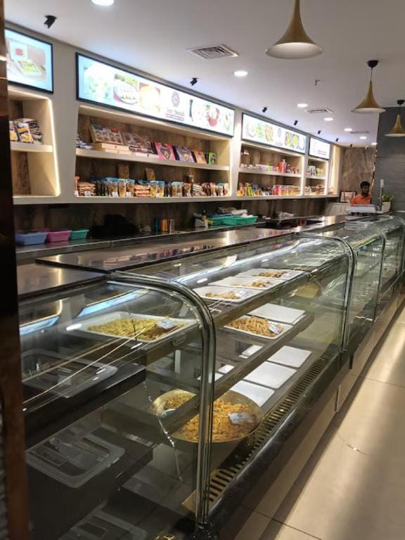 New Naresh Sweets Restaurant and Hotel Raibareilly Hotel in Uttar Pradesh