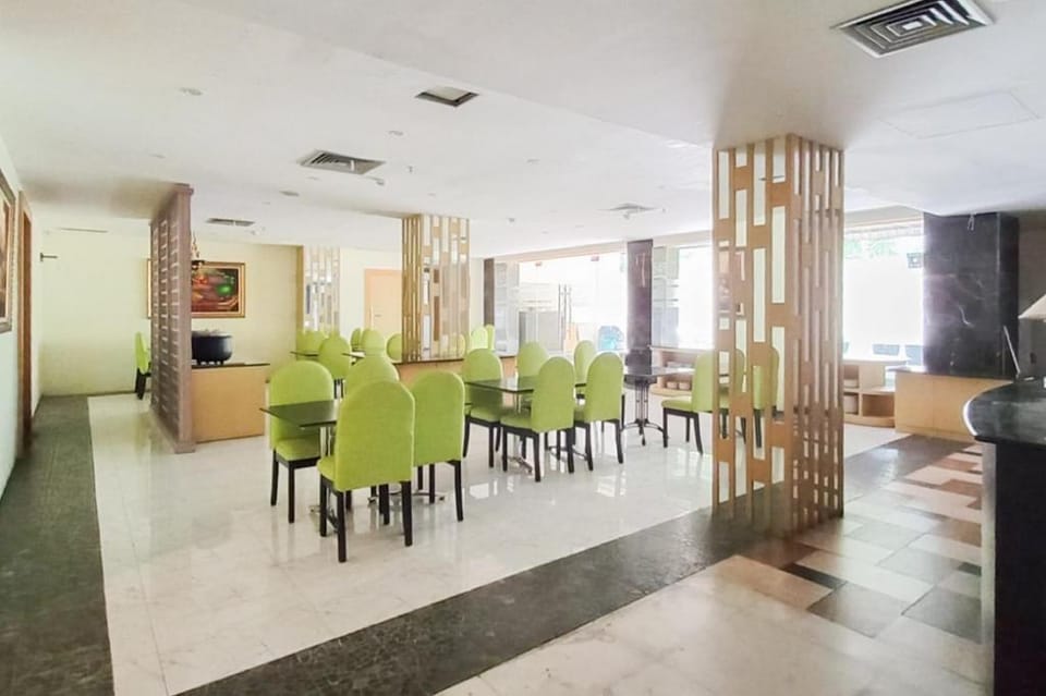 SANS Vibes d Grande Hotel Batam Hotel in Riau Islands, Indonesia