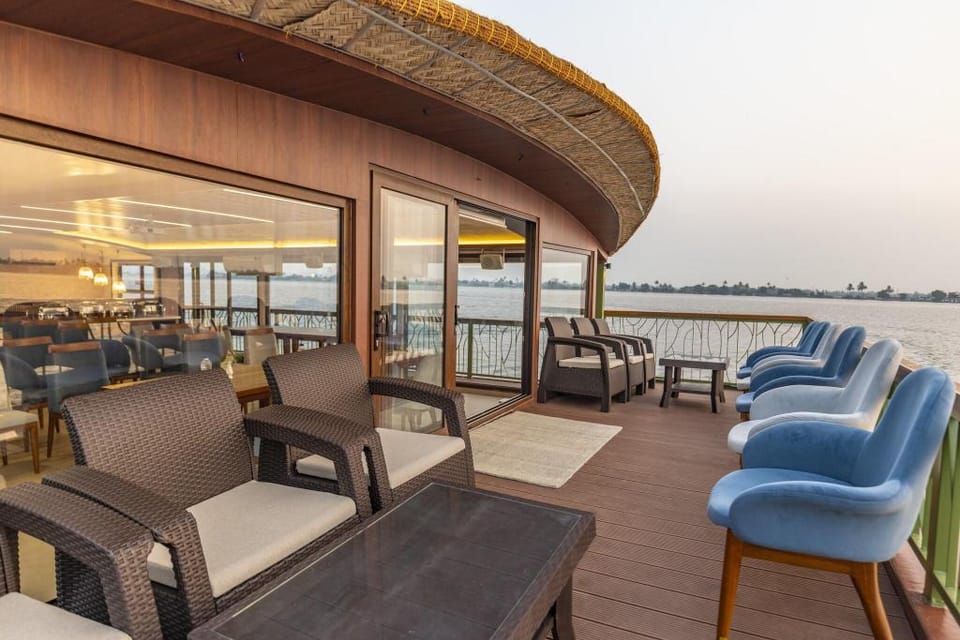 Riverine Kadavil House Boat Hotel in Alappuzha