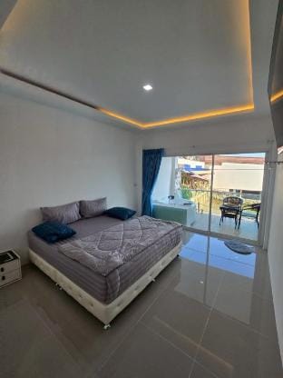ทนายช้างรีสอร์ทเกาะล้าน Resort in Chon Buri Changwat