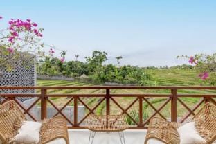 Villa Asri Pererenan  Villa in North Kuta