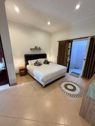 Villa 2 chambres piscine 3 lits 6 pers max possibl Villa in North Kuta