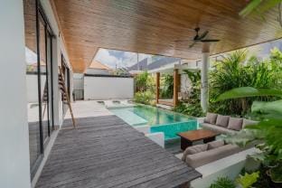 Luxury 3 BR Private Pool Villa With Sauna - 7 mnts From Canggu Beach Villa in North Kuta