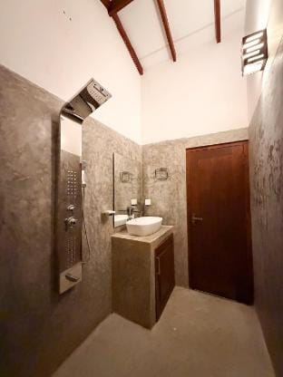 Elixir77 Villa Villa in Tangalle