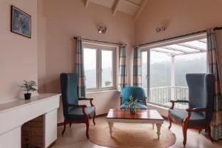Yellow Tulip  Tea Estate Experience by LexStays Villa in Tamil Nadu