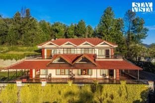StayVista at Breeze @ The West Wind Villa in Ooty