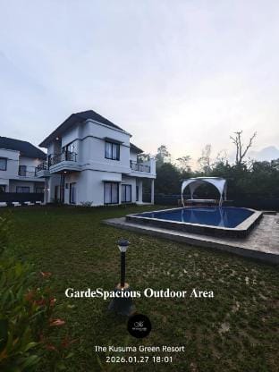 The Kusuma Green Resort, Puncak, Bogor Villa in Cisarua