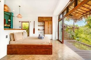 The River Hideaway · Generator, Big Net, View Villa in General Luna