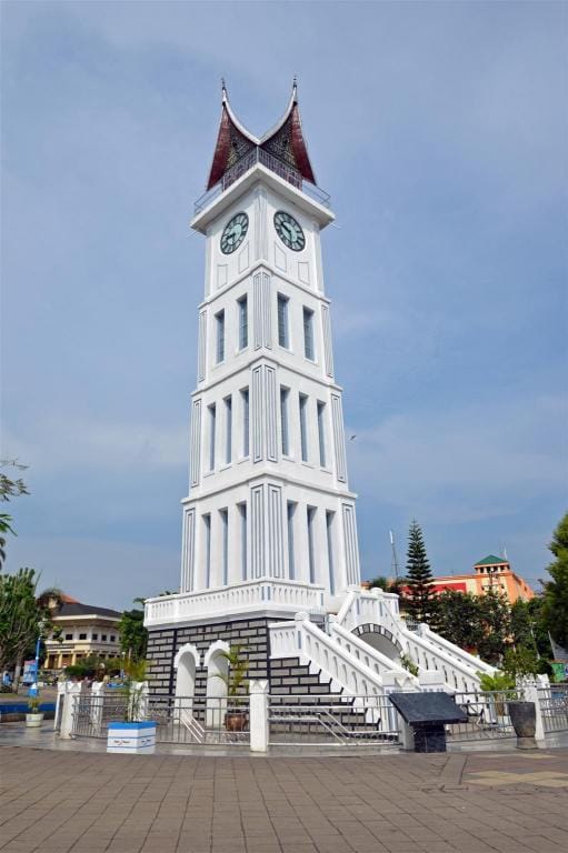 Grand Bunda Hotel Syariah Bukittinggi Powered By Archipelago Hotel in West Sumatra, Indonesia