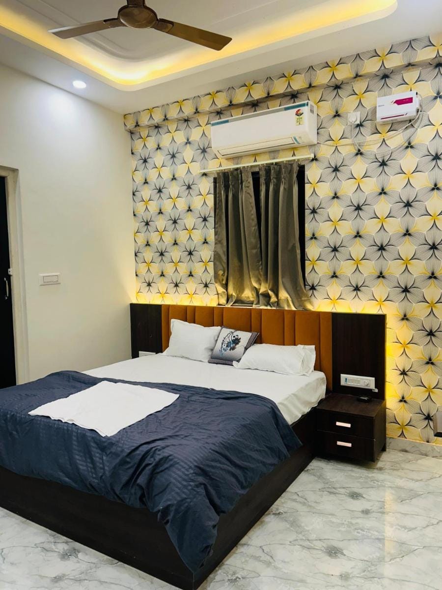 kashi dham palace Bed and Breakfast in Varanasi