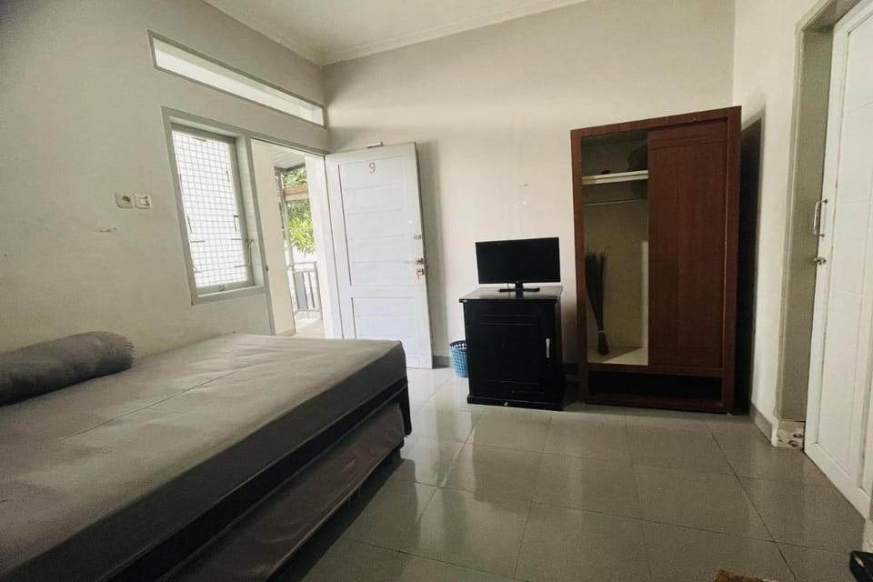 OYO 95134 Guest House Bonto Sunggu Syariah Hotel in Indonesia