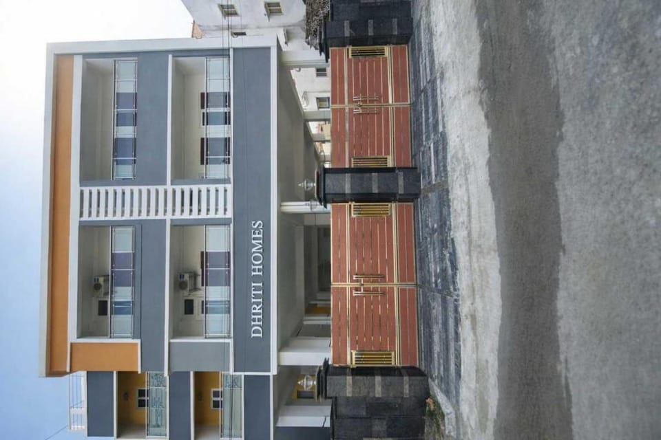 Hotel O Eswar Grand Residency Hotel in Chennai