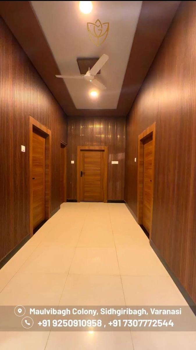 Gulmohar Stays Hotel in Varanasi